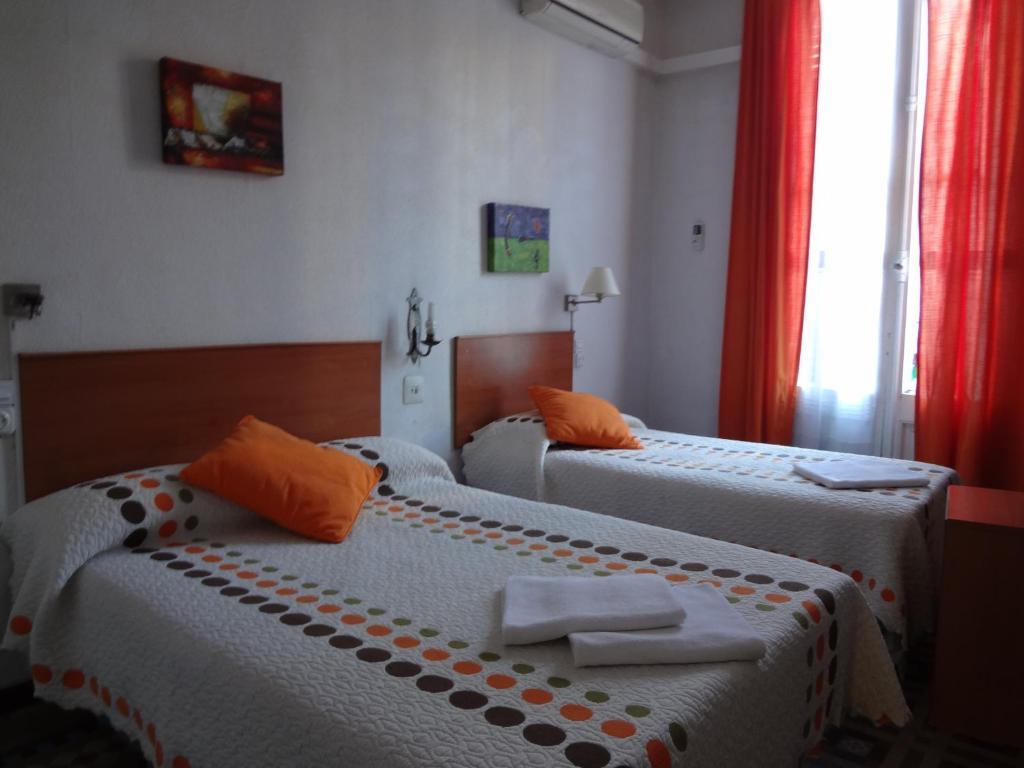 Hostal Lima Barcelona Bilik gambar